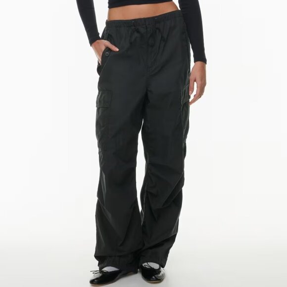 TNA Pants - Tna Squad Pocket Parachute Pant (regular length/ black/ size small)